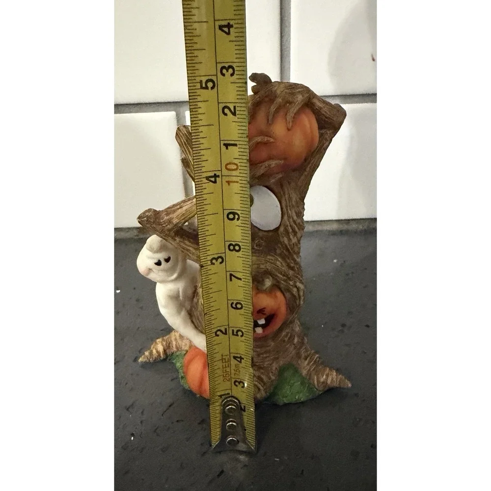 Spooky‎ Hollow Halloween Village Tree Pumpkin Ghost Figure Figurine